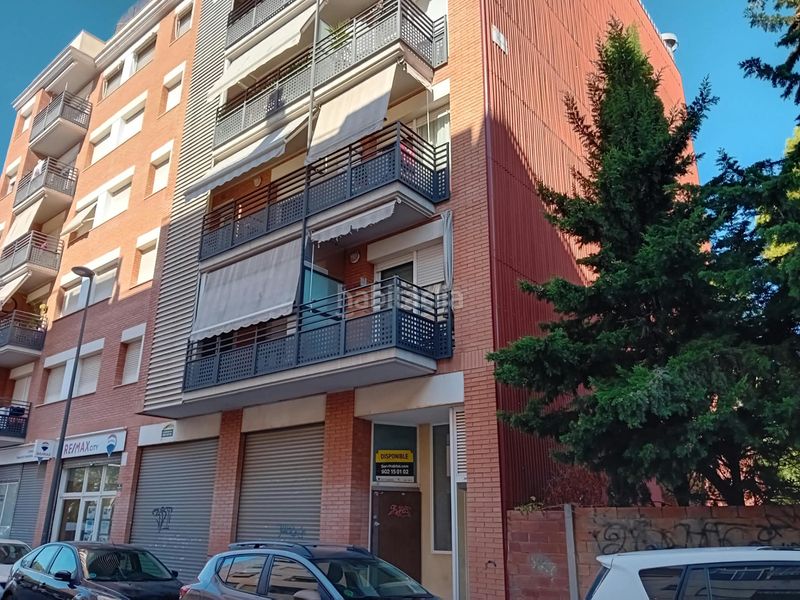 Foto 0e27fff6-f397-40aa-a5e9-d32c80270f6a. Locale commerciale in carrer de la costa brava 20 in Reus