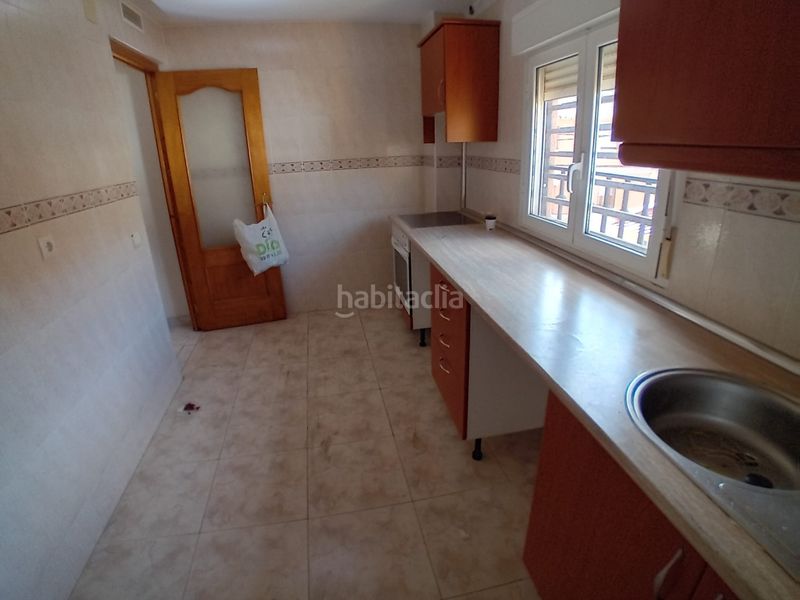 Foto 411e5dbd-3e24-403d-af97-00daa1432a01. Casa a calle garfilan 16 a Torres de Berrellén