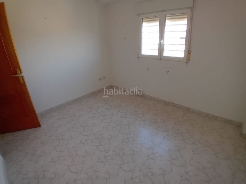 Foto 60f52fec-aee4-47ab-a68d-004790a9842c. Casa a calle garfilan 16 a Torres de Berrellén