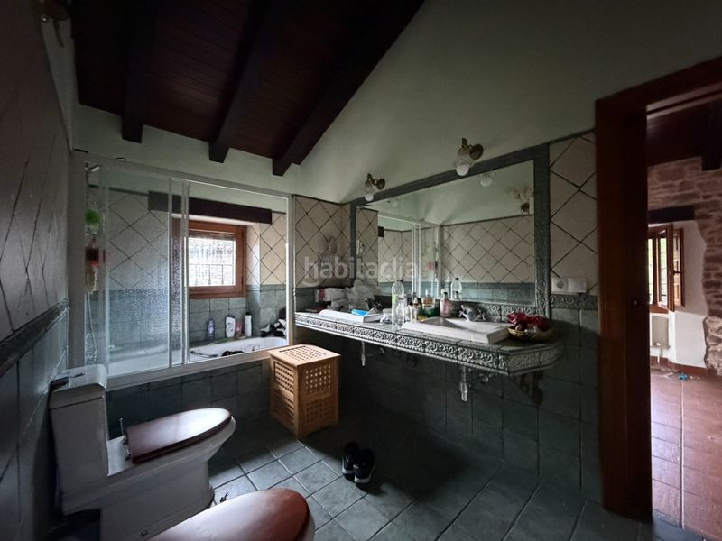 Foto a991100a-2160-4958-b93b-4e7631714c1e. Edificio in calle baja 4 in Peñas de Riglos (Las)