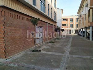 Foto b2ff179e-8796-4049-8f28-c50392eef1c1. Geschäftsraum in calle límite 17 in Casetas-Villarrapa Zaragoza