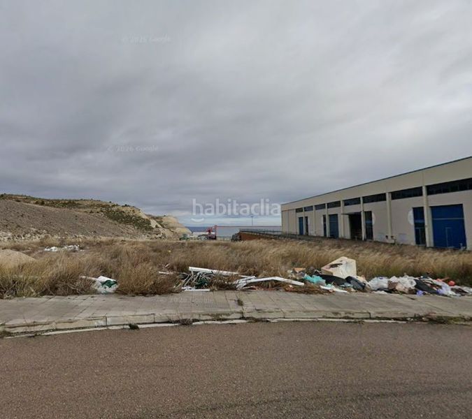 Foto 3f7289b3-8aa2-4f9c-afd0-0e4be0840def. Area edificabile industriale in calle guatemala 1 in Muela (La)