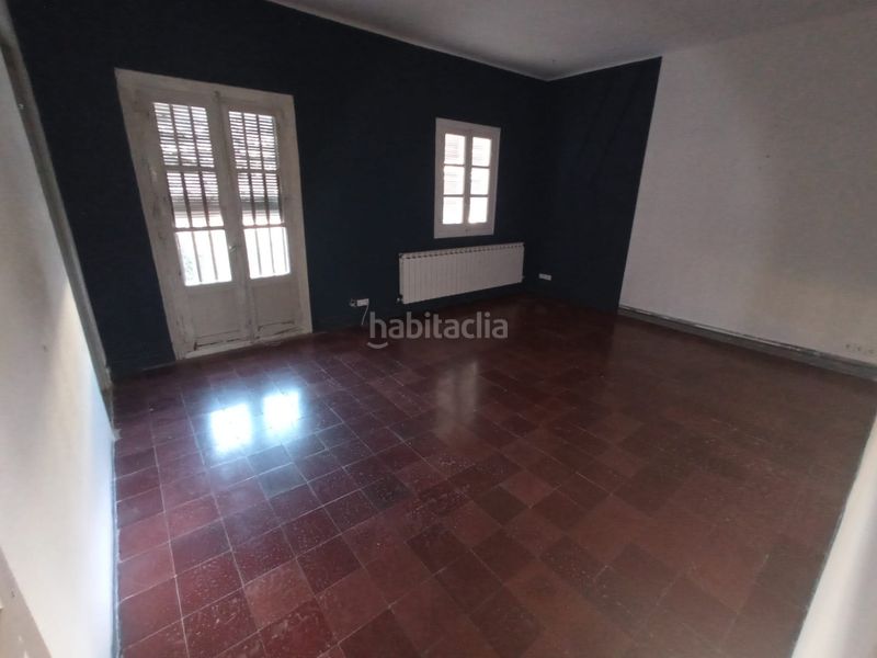 Foto 1acbbd7f-1b6a-4e83-8bd9-13a1d675483c. Maison jumelée dans calle constitución española 26 dans Belchite