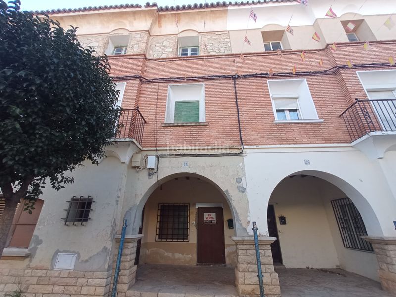 Foto 6ae38e3c-4311-43e0-86f4-8c7e2efabb73. Maison jumelée dans calle constitución española 26 dans Belchite