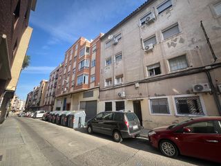 Location Appartement à Calle de orense 75. Alquiler calle orense. 1º sin ascensor. 2 dormitorios. 48 m2