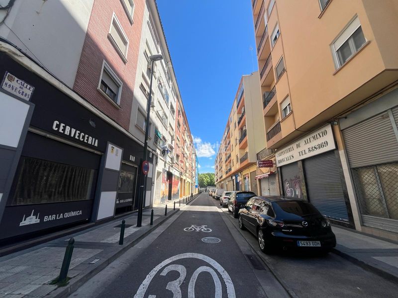 Foto 8ab94668-8cc3-412b-a585-a39a42982f15. Pis a calle de monegros 5 a La Almozara Zaragoza
