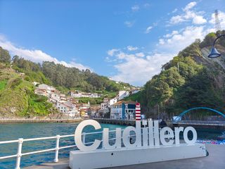 Miete Geschäftsraum  Calle riofrío. ?? alquiler local para restauración o negocio en cudillero – ubi