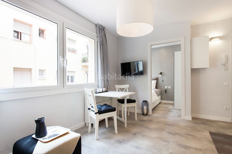 Foto 0f3c2618-7caf-42cf-b06f-1e9c1403831f. Apartament a Barceloneta Barcelona