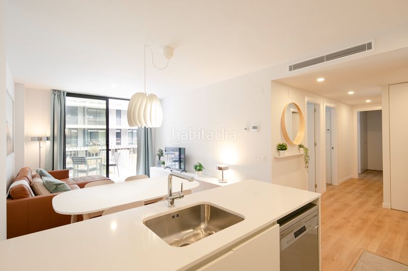 Foto b1d144c2-93d2-4ffe-918e-20c833b3c17d. Apartament amb piscina a Port Badalona
