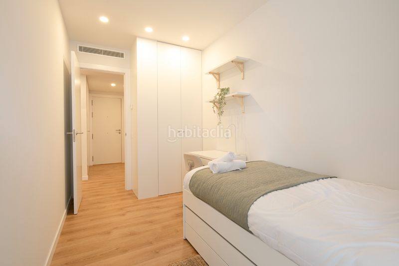 Foto eff8c4dd-62a1-4268-9332-e41011cbbc8f. Apartament amb piscina a Port Badalona