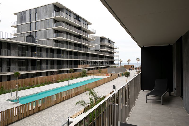 Foto c5029c4f-0ba4-4fd0-9751-9ec5ab061e2c. Apartament amb piscina a Port Badalona