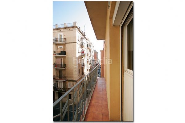 Foto 5e0474c0-e2f3-46f8-8bca-dbe65e542e76. Apartament amb calefacció a Barceloneta Barcelona
