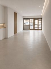 Local Comercial a Avinguda de la Mare de Déu de Montserrat 153
