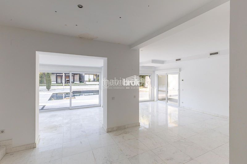 Foto 0cd3b49d-795c-4f89-9b52-a50ee8f0f5f0. Chalet  de lujo en urbanización La Moraleja La Moraleja