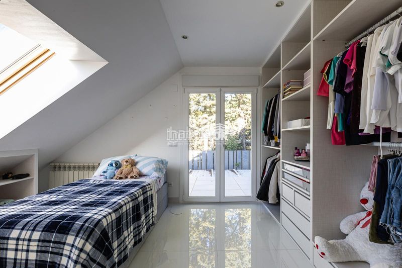 Foto 4dfc6935-f1bc-4fbd-bb41-5181e0c9ed4f. Chalet  de lujo en urbanización La Moraleja La Moraleja