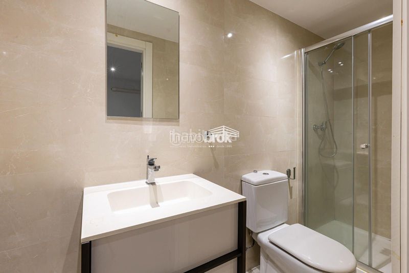 Foto 952e53e0-ea14-4eb7-80e2-6bdbc0c95287. Chalet  de lujo en urbanización La Moraleja La Moraleja