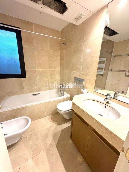 Foto 9fb0ae16-adbd-4764-a5a8-16ef17eb28ab. Location duplex avec chauffage parking piscine dans La Moraleja