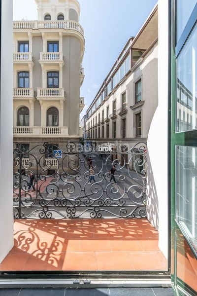 Foto ed8c1c72-1bdf-4b2a-bf52-b7bf98170f59. Pis a Justicia-Chueca Madrid