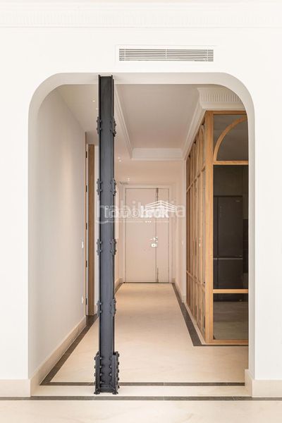Foto 2a278596-79e7-4439-bfd1-4f8546d3ba06. Rent flat with parking in Gaztambide Madrid