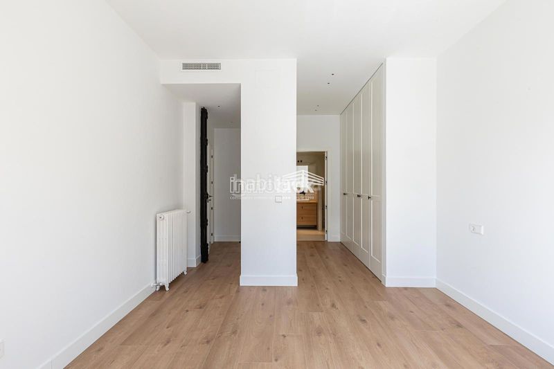 Foto 9073beb2-ce5f-4ec7-b3c6-f93cbe39ee89. Rent flat with parking in Gaztambide Madrid