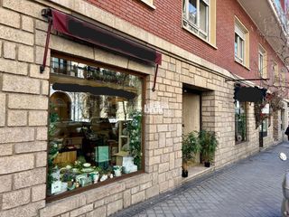 Alquiler Local Comercial  Nu�ez de balboa. Local en barrio de salamanca.