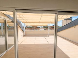 Miete Dachwohnung in Encinar de los Reyes. Ático dúplex a estrenar en el encinar de los reyes
