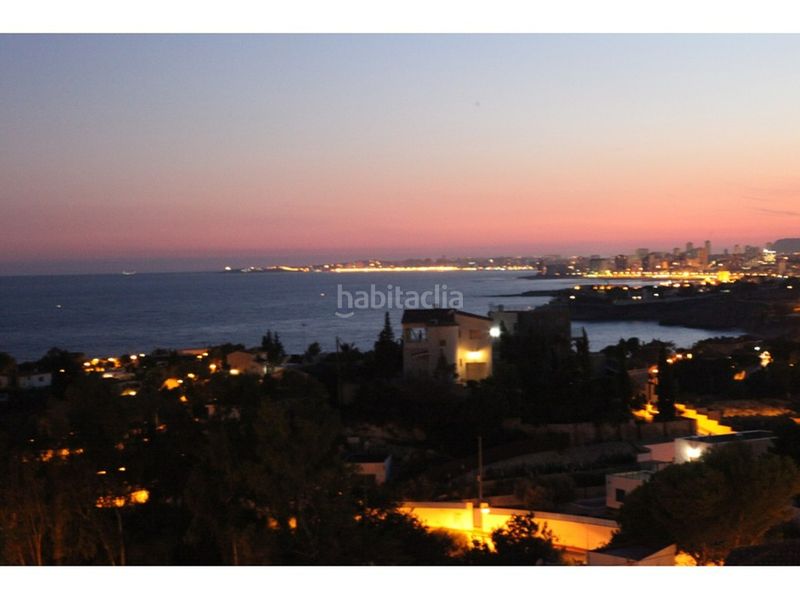 Foto 2e8584ab-9ef0-403a-8035-5eb5de4cde38. Xalet amb aparcament piscina a Pueblo Español-Coveta Fumá Campello (el)