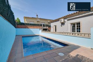 Maison  Carrer carrer pi. Casa sant miquel de fluvia