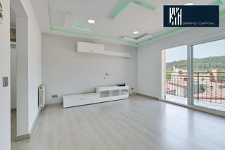 Pis  Carrer carrer rasa. Piso la rasa