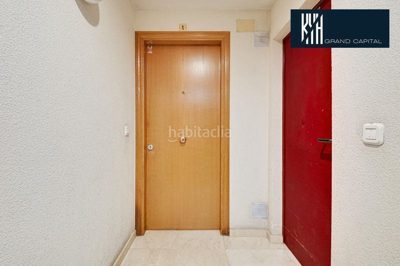 Foto f5a717e6-e05b-4825-91b7-0d3625c09a2b. Pis amb calefacció aparcament a Eixample Sud-Migdia Girona