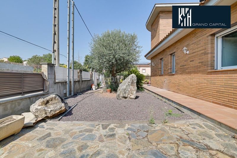 Foto 0c4ec5b3-1b8c-413b-81b9-cc36947722b9. Casa amb calefacció aparcament piscina a Sils