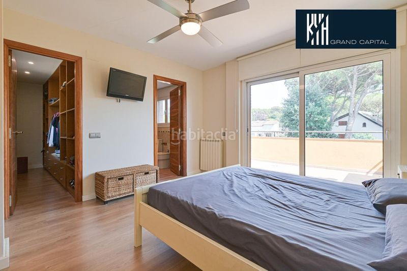 Foto 52edb595-7a07-45a3-9828-fabcd67721a1. Casa amb calefacció aparcament piscina a Sils