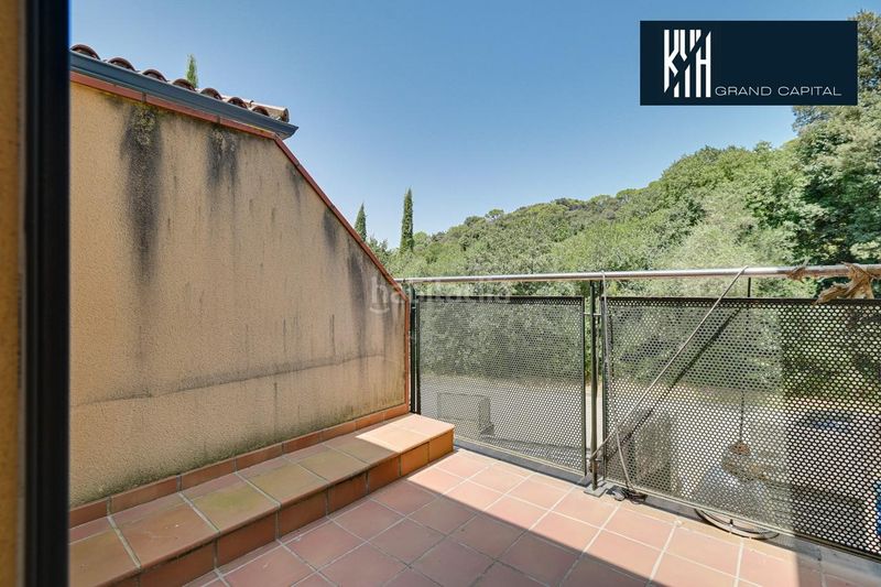 Foto b28f7b4d-9da7-41ae-8bd7-d4c803c865c3. Casa amb aparcament a Cervià de Ter