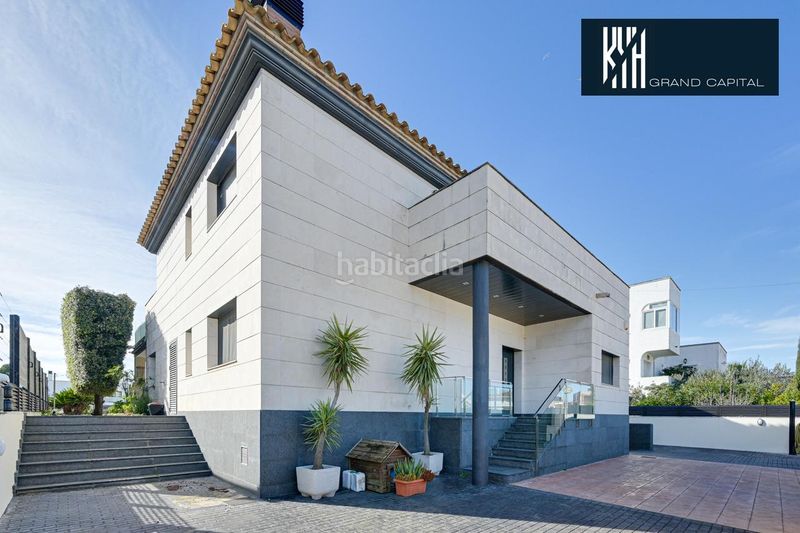 Foto d5f91b72-0731-4d25-b1ca-d559791c6b93. Chalet  en Santa Margarida Roses