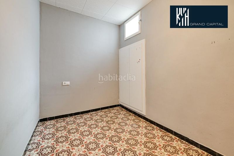 Foto a22a7079-7c0b-4a97-8d07-c9779a6db28b. Casa amb calefacció a Centre Figueres