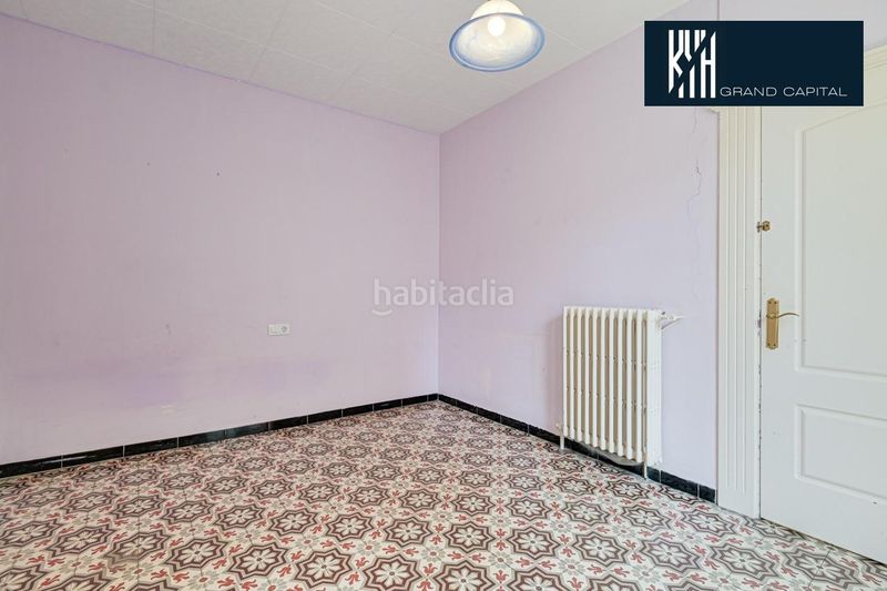 Foto ce2cf3f5-18a3-466d-a157-278b12fdd527. Casa amb calefacció a Centre Figueres
