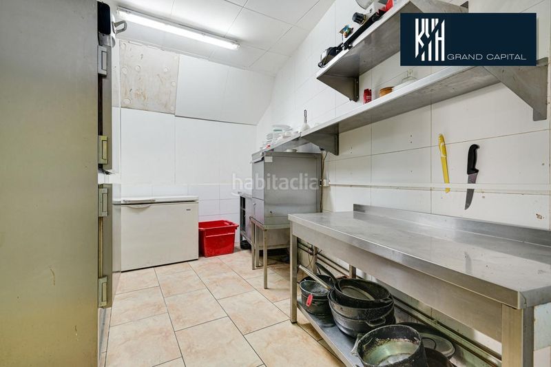 Foto d25b55eb-8412-4873-b78a-ae94141669ec. Casa amb calefacció a Centre Figueres