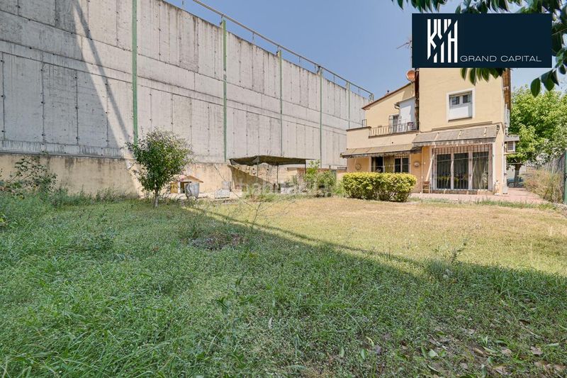 Foto ed56c09c-e4d0-49a4-84f6-a49f1c56bb0b. Casa amb aparcament a Sarrià de Ter