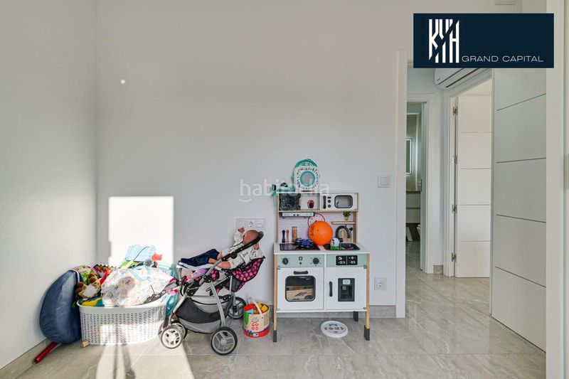 Foto 447598bc-a3be-420a-9168-6d77be8727b9. Penthouse with heating in Taialà - Germans Sabat Girona