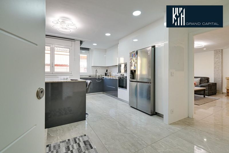 Foto 627b904f-439d-4edb-ba01-a39ba7692fb5. Penthouse with heating in Taialà - Germans Sabat Girona