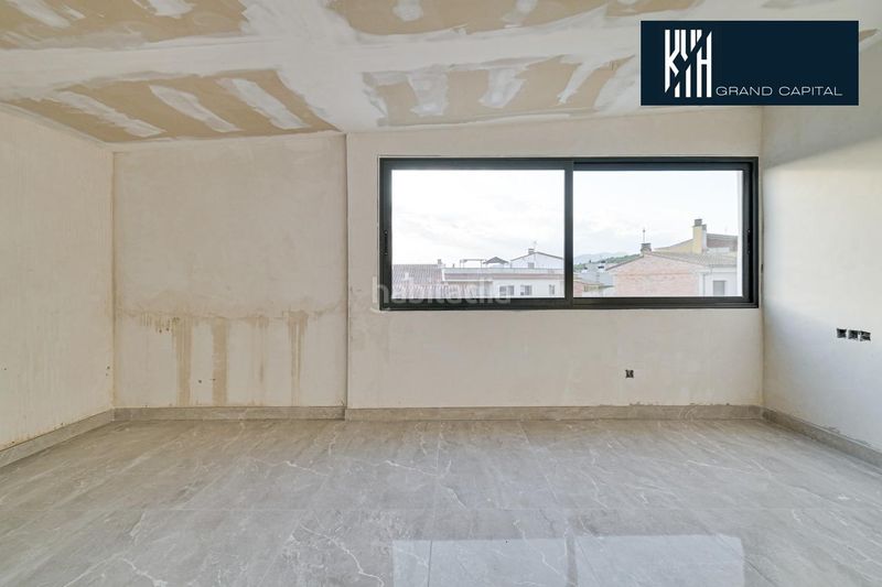 Foto cc0d8b59-1390-45cb-9c16-c531ca0fc84c. Penthouse with heating in Taialà - Germans Sabat Girona