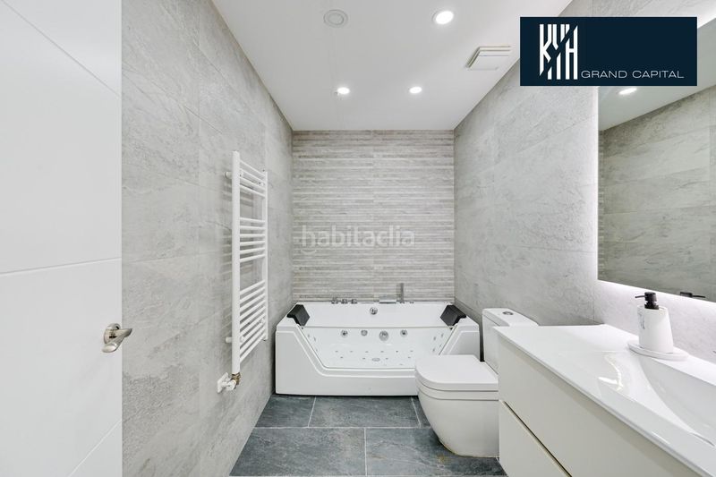 Foto 6e64c4a9-5aa2-4d0a-a0a4-2c9a37b34154. Xalet amb aparcament piscina a Lloret Residencial - Montlloret Lloret de Mar