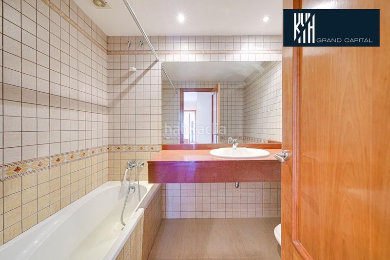 Foto e59c0916-c669-409e-9666-e5f3346374e5. Casa amb calefacció piscina a Roca Grossa Lloret de Mar