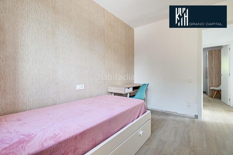 Foto c79691a8-15ca-471e-94a5-bf5f5895dfb1. Casa amb aparcament a Aiguaviva Parc Vidreres