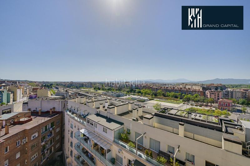 Foto d23af6d6-ae9b-4d52-8485-5a05bcaf80be. Pis amb calefacció a Eixample Nord Girona