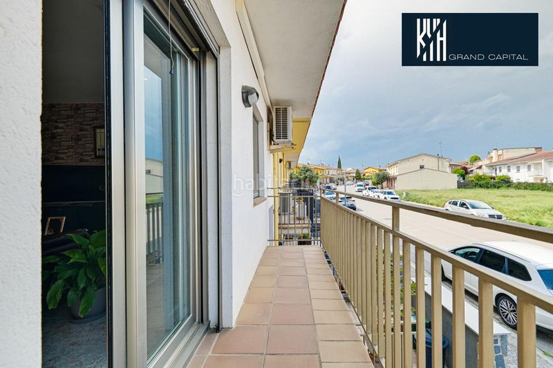 Foto 40bb4373-ecda-4834-80b3-d703b1a81fdf. Casa amb aparcament a Sils