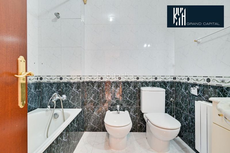 Foto 4eabc710-2d52-4958-a134-d09f16659ce3. Casa amb aparcament a Sils