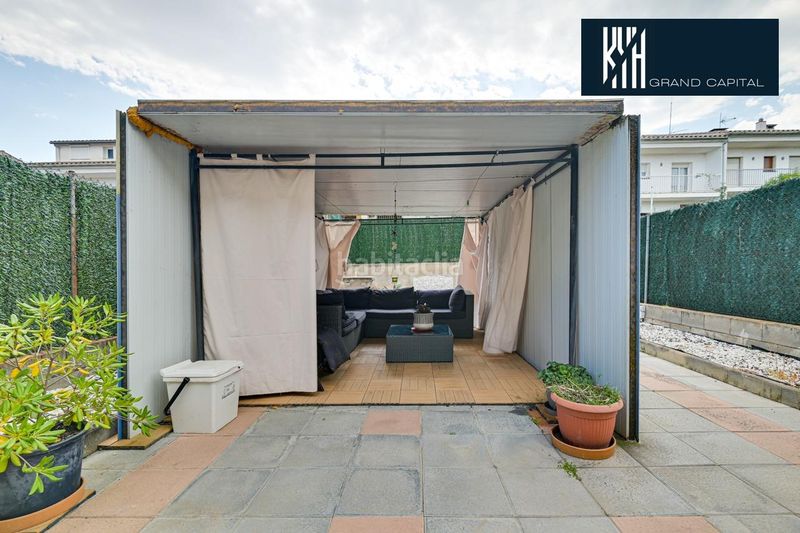 Foto 53b6fc64-c144-4a26-90f8-873b17d2dd68. Casa amb aparcament a Sils