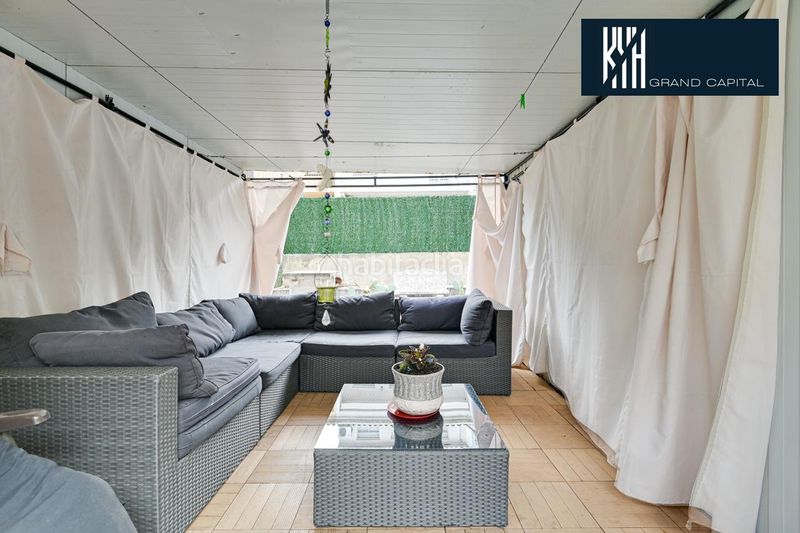 Foto 6e7a8ec4-48c4-45b4-8604-3f8a39295bbb. Casa amb aparcament a Sils