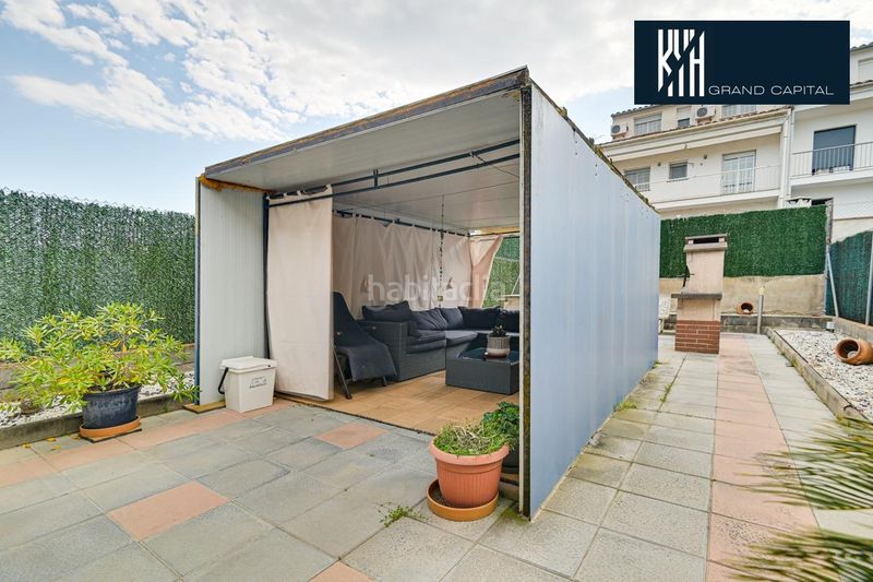 Foto 79e34db1-f298-4c0f-aecc-9765045a3c61. Casa amb aparcament a Sils